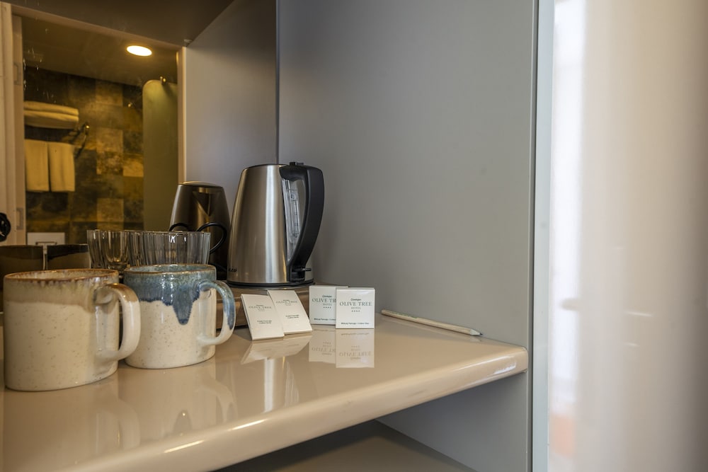 Olive Tree Hotel - Image 43