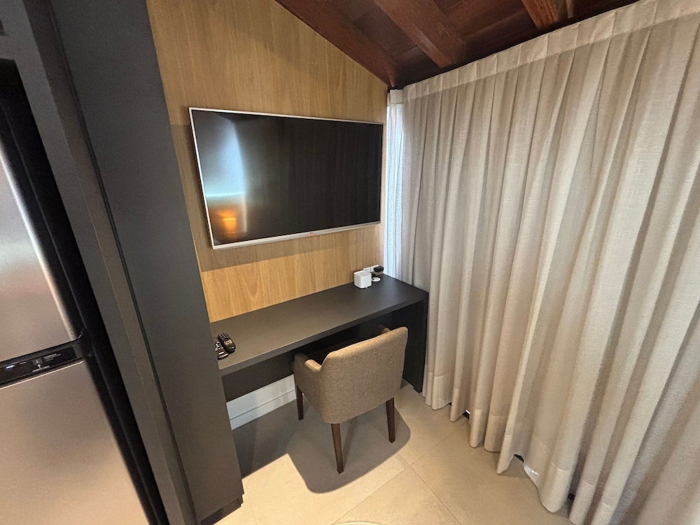 Complete Studios in Downtown Floripa - CMA