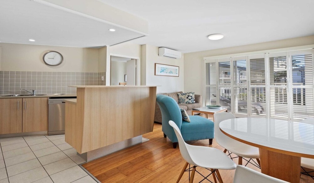 The Pool Resort Kingscliff - 2B Dual Key (6216/17) - Holiday Management Co.