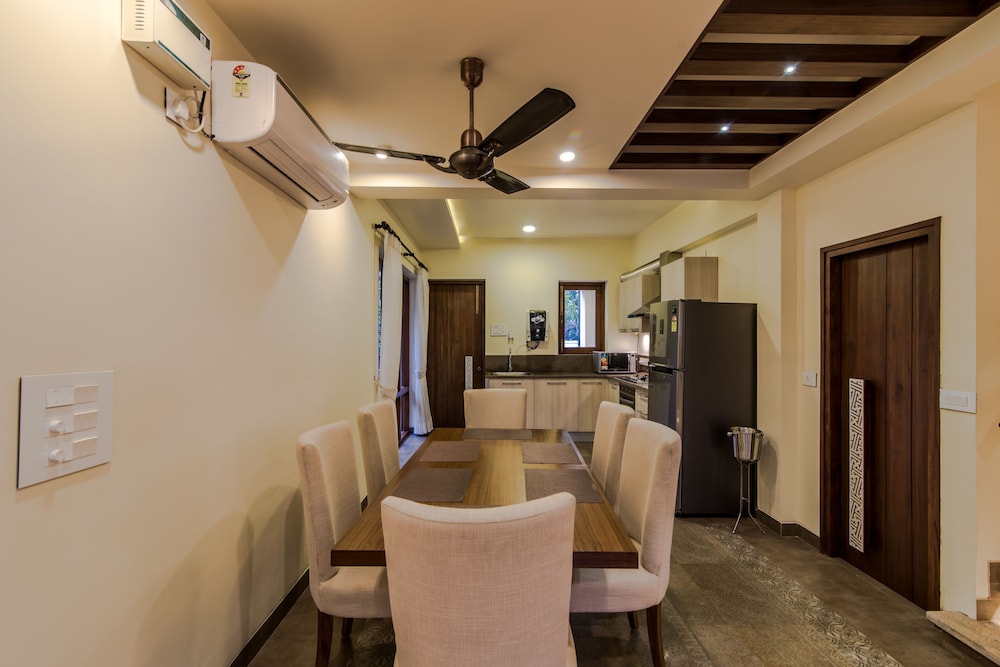 Budh Villa by Iksha