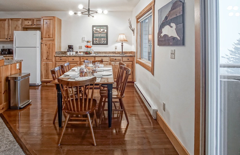 Summit 307d 3Br Condo Close to the Village