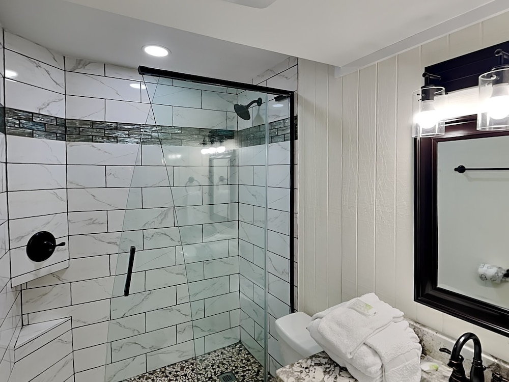 Continental Condominiums II by Resort Collection