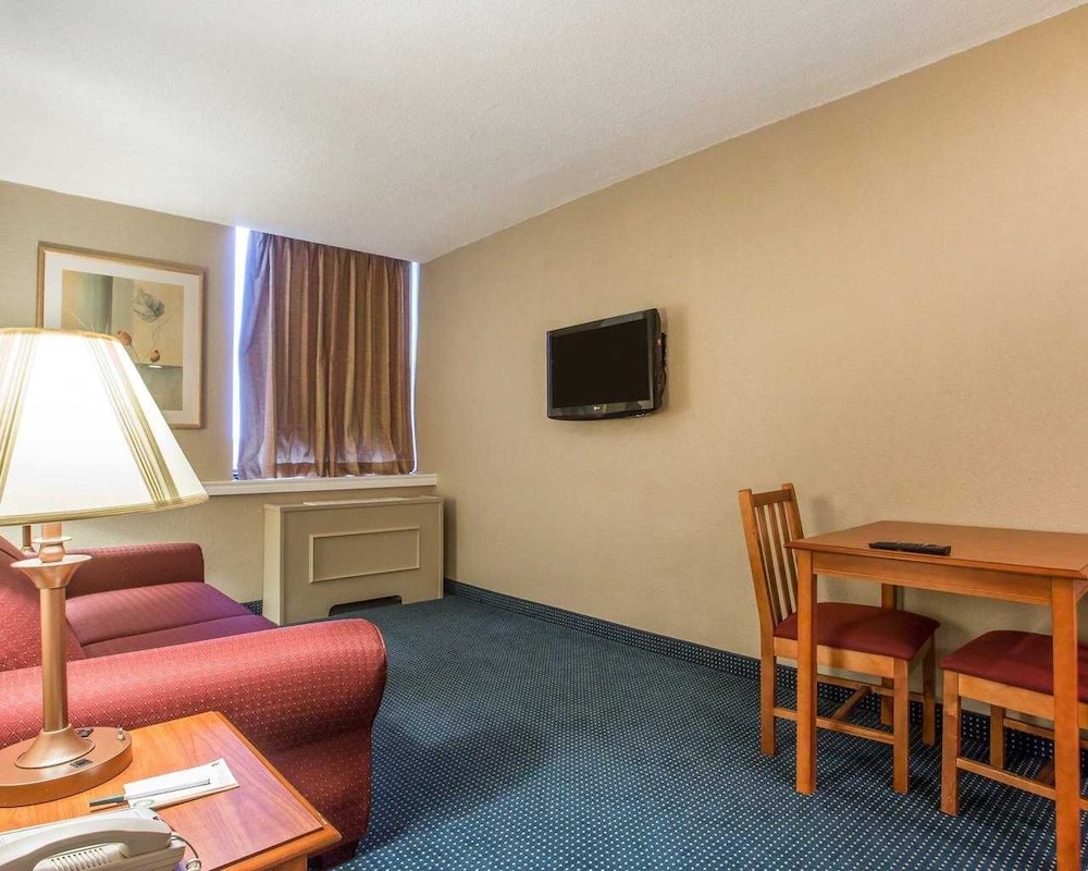 St. Lawrence Hotel