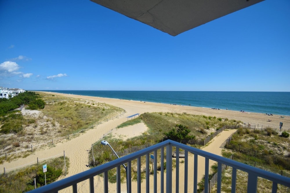 Ocean Place 416 3 Bedroom Condo