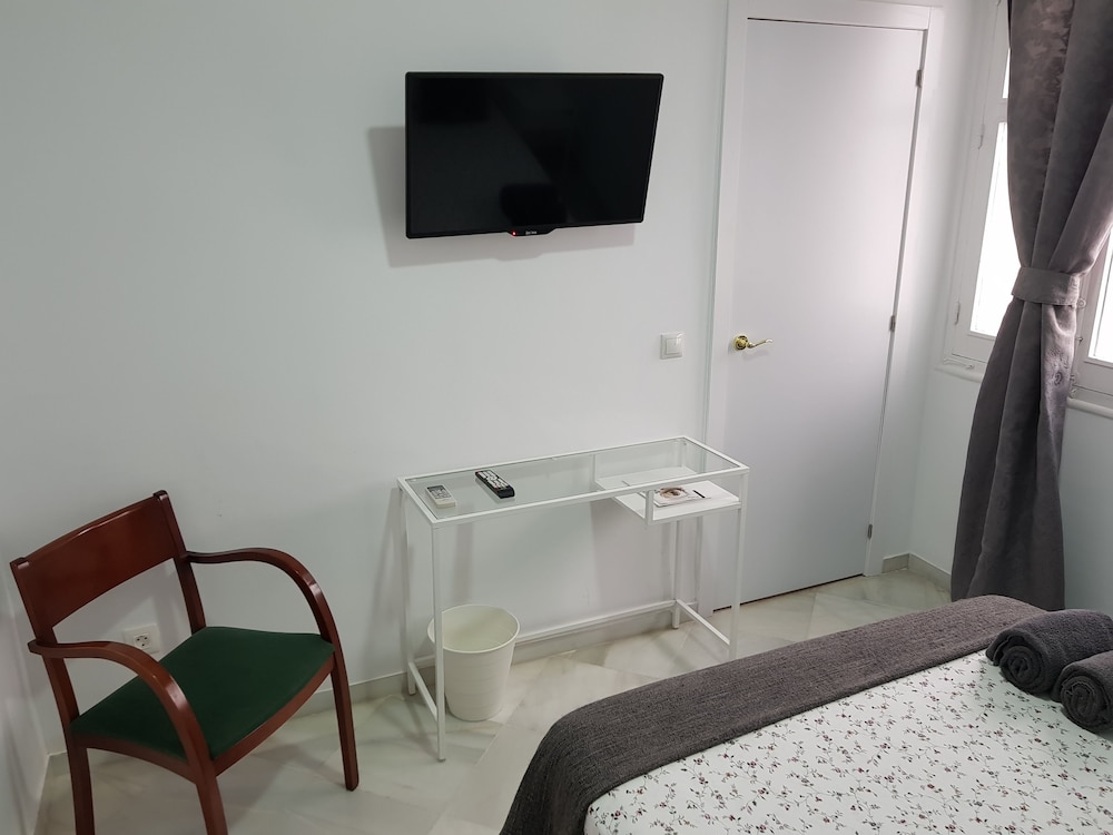 Fan Rooms Duquesa