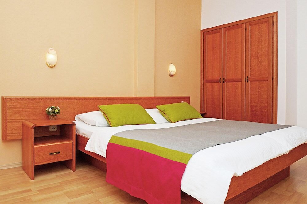 House Adrijana