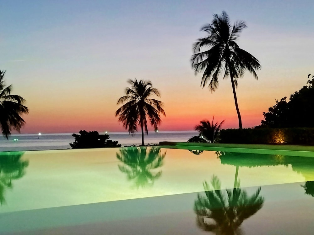 Nest Sense Resort