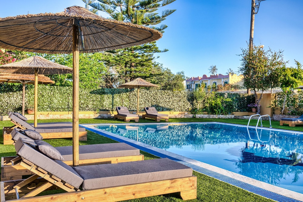 Comissa Luxury Suites