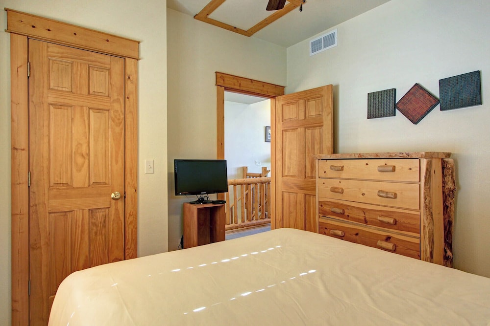 Estes Park Vacation Lodging