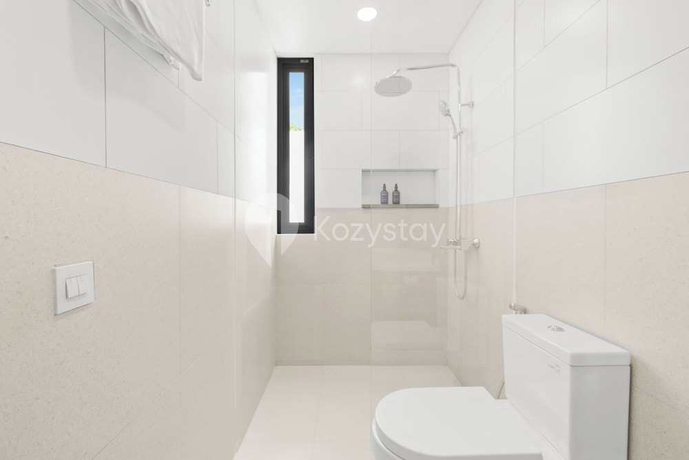 Aura Villa by Kozystay - Bandung