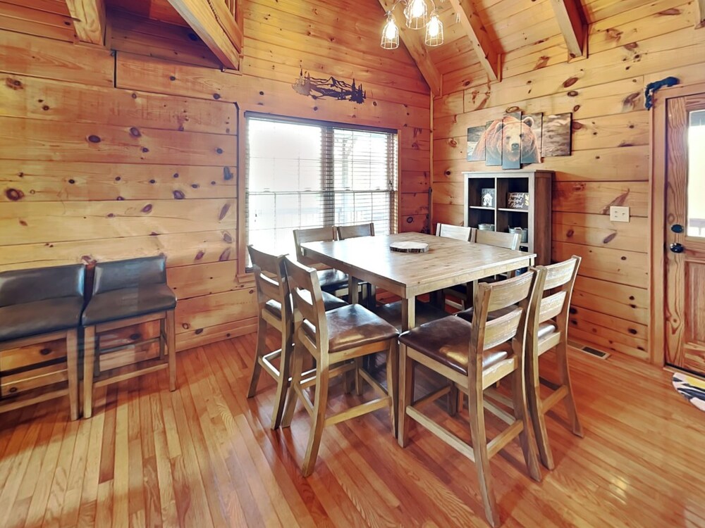 Mulbeary Mountain Cabin
