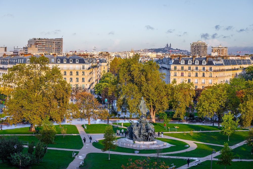 The People - Paris Nation - Hostel