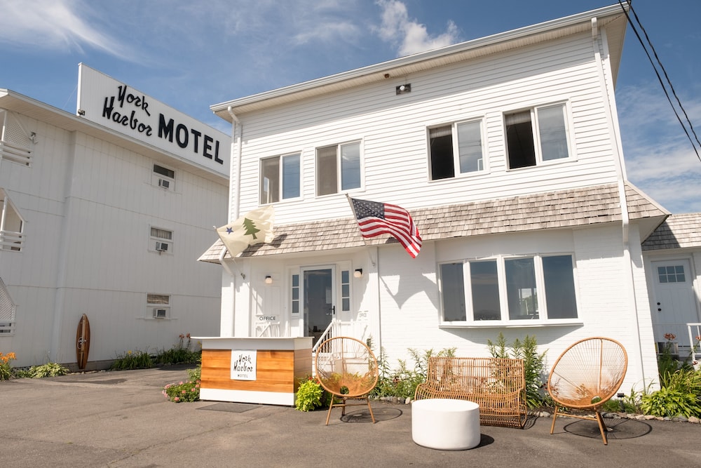 York Beach Surf Club