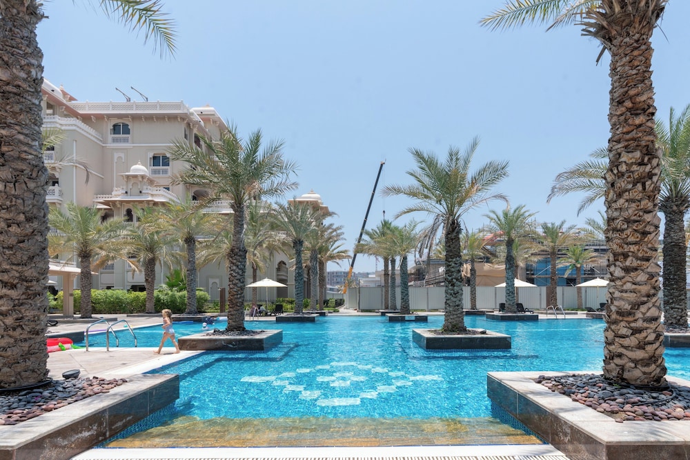 Samaya Holiday Homes-The Palm 1B Suite