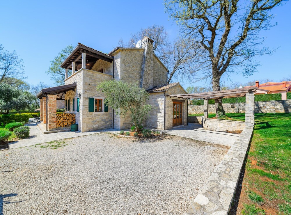 Villa in Banki With Private Pool Near Marea Beach