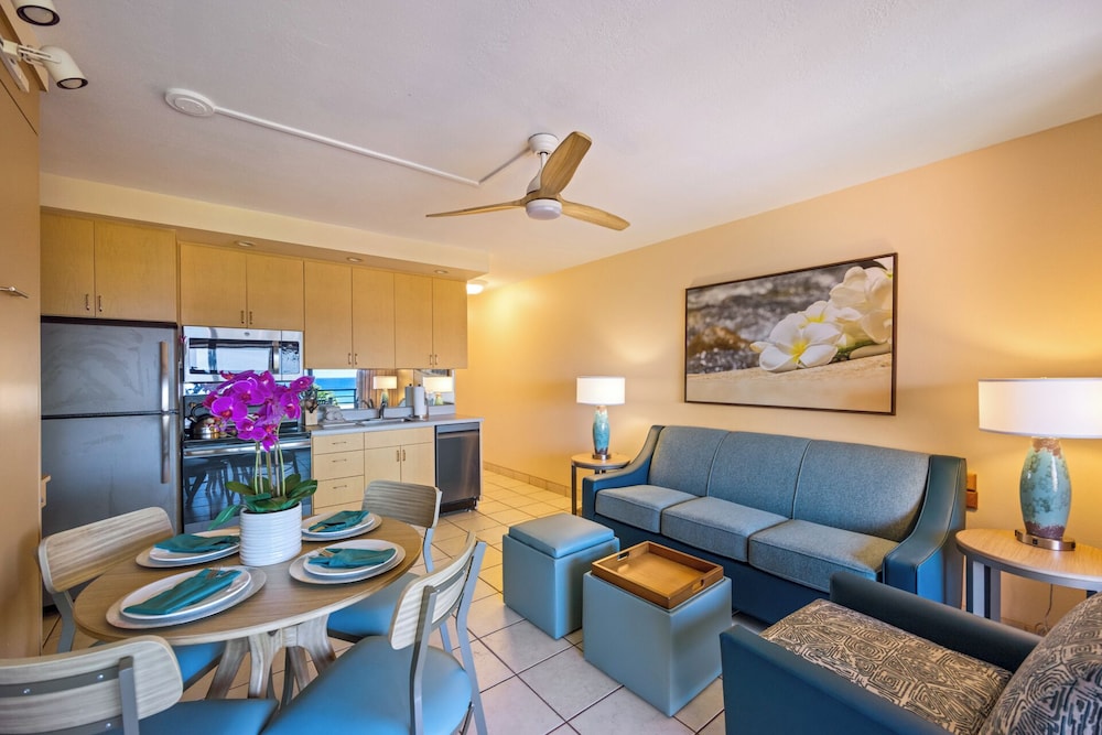 Kuleana Club - 721