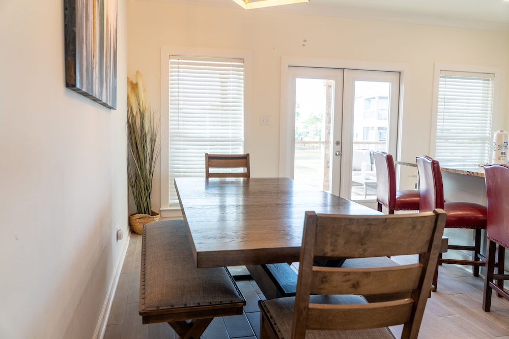 Sunset Blessing - 207 Arias Ct 4 Bedroom Home