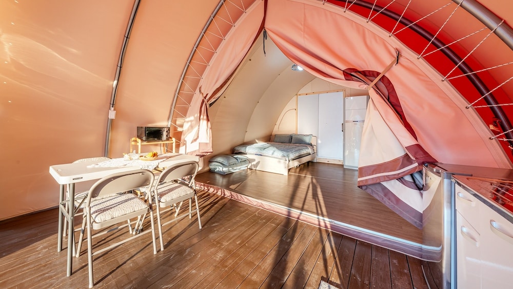 Muju Land Camping Glamping