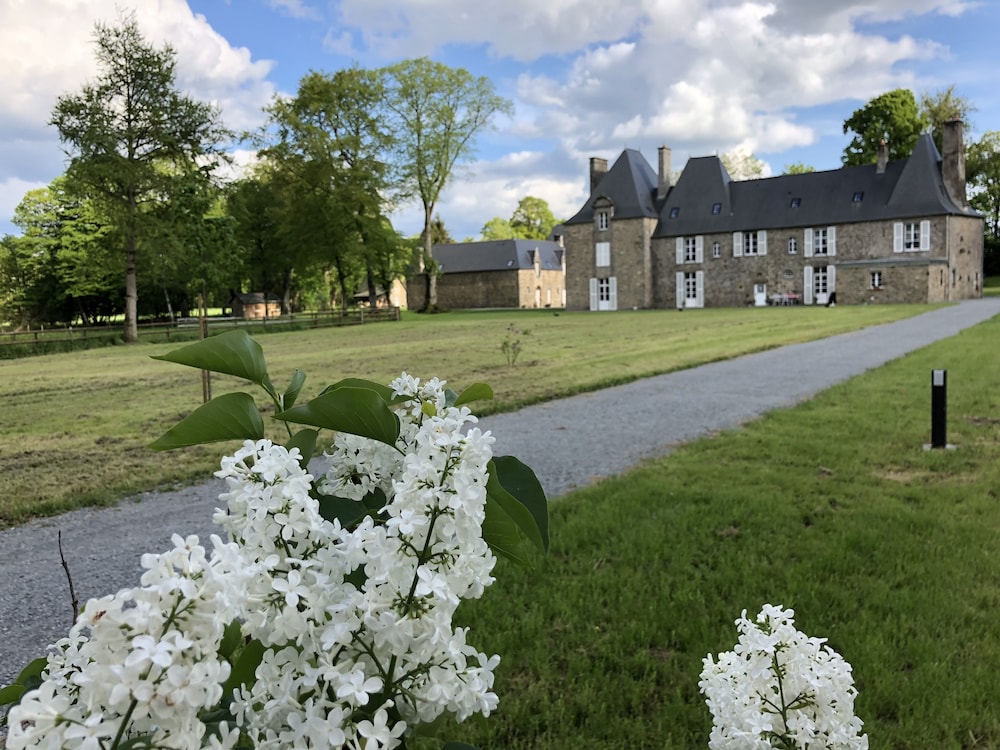 Le Château de la Croix Chemin