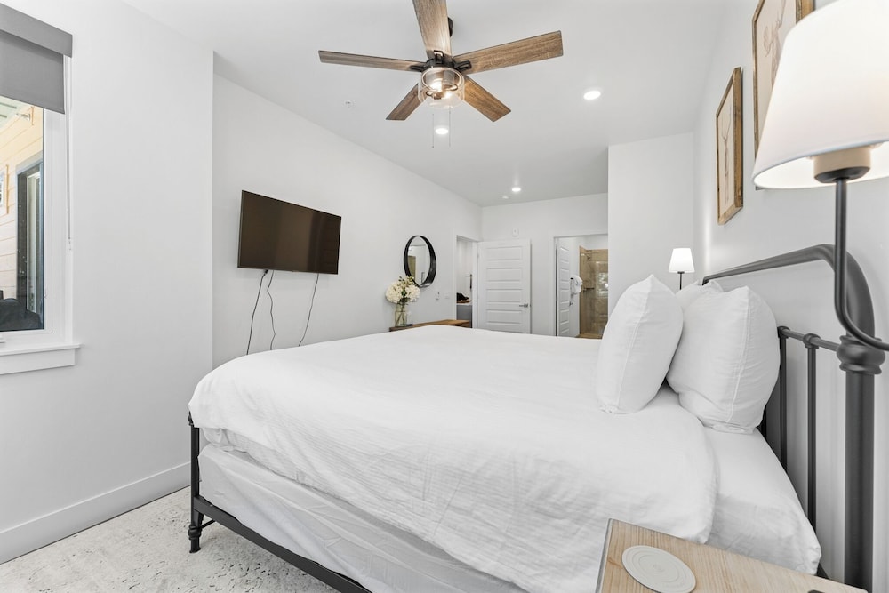 Clearwater Lofts #203, Building 2