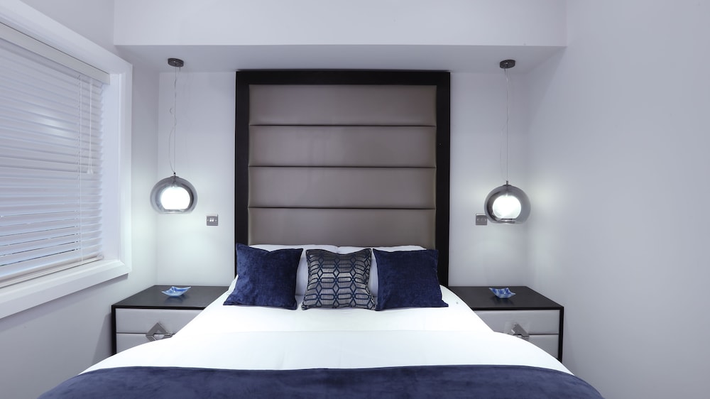 Glass Island Boutique Luxury B&B