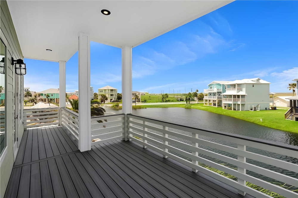 La Concha Blvd #31 -