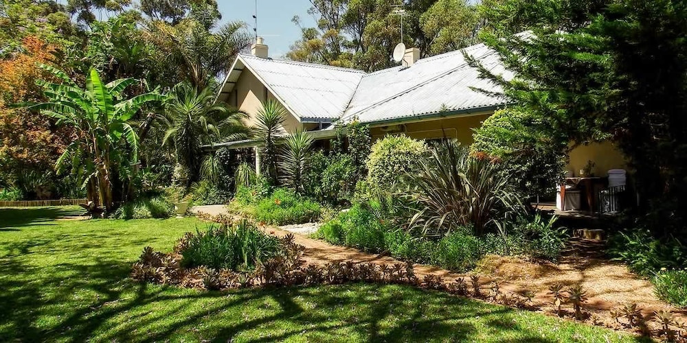 Homestead B & B