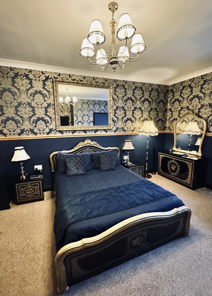 The Angove Guest House