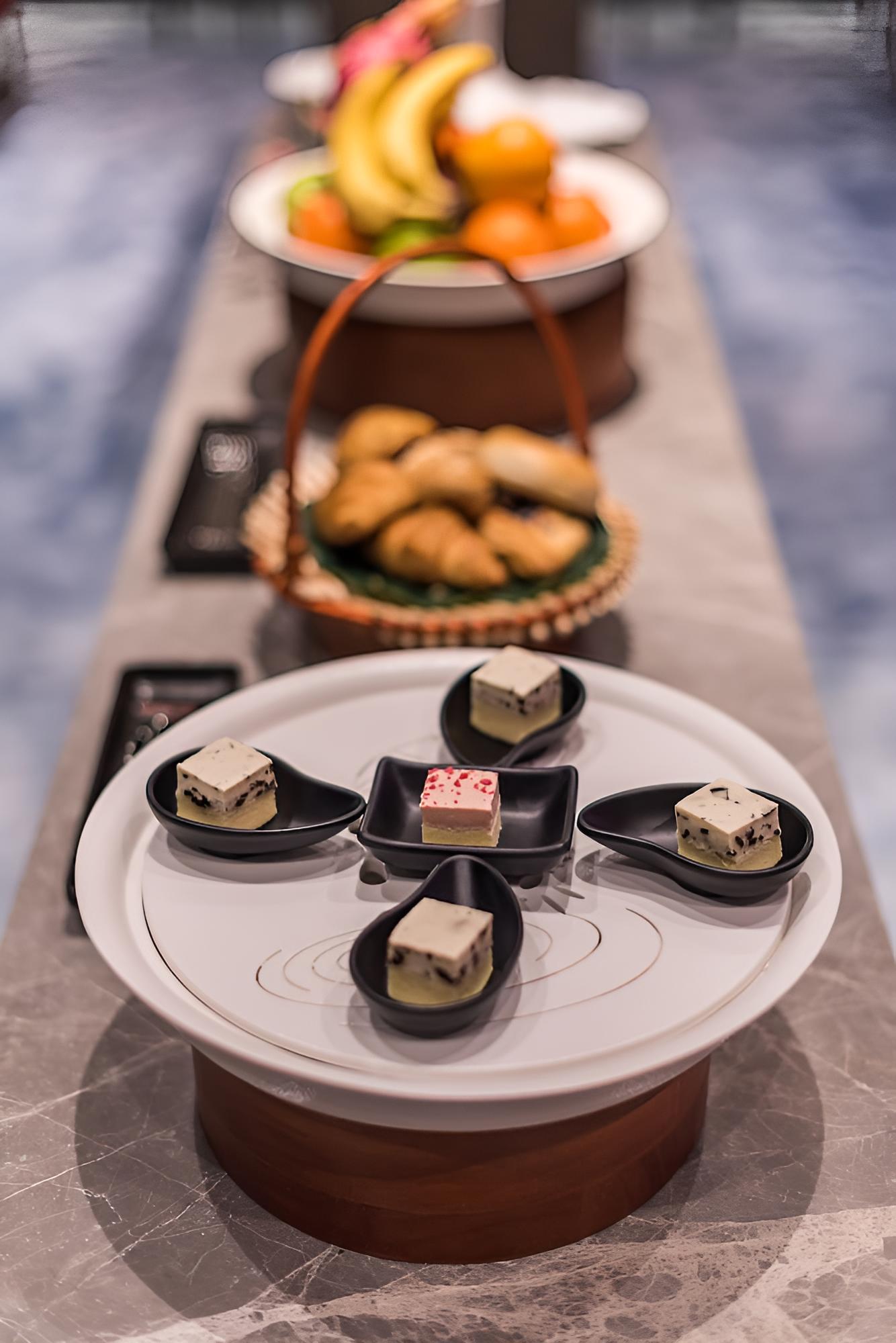 JOYA Shanghai Xujiahui Hotel