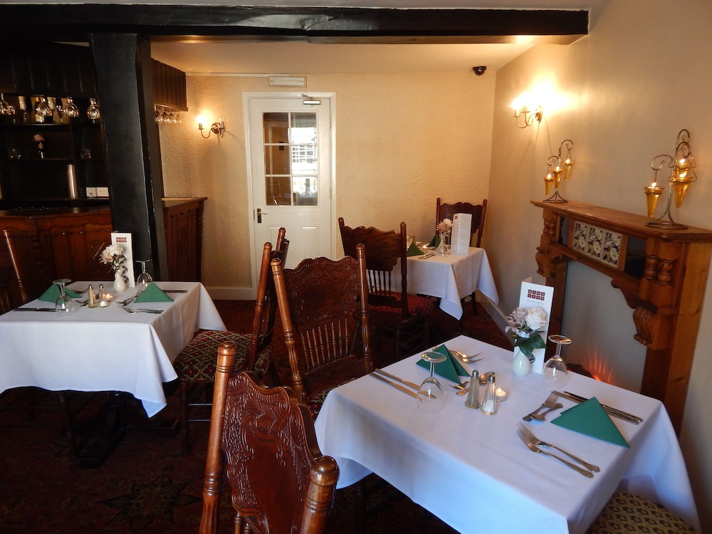 The Falcon Inn, photo 9
