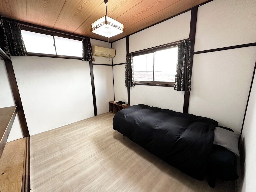 ASOBIYA HOUSE IKI