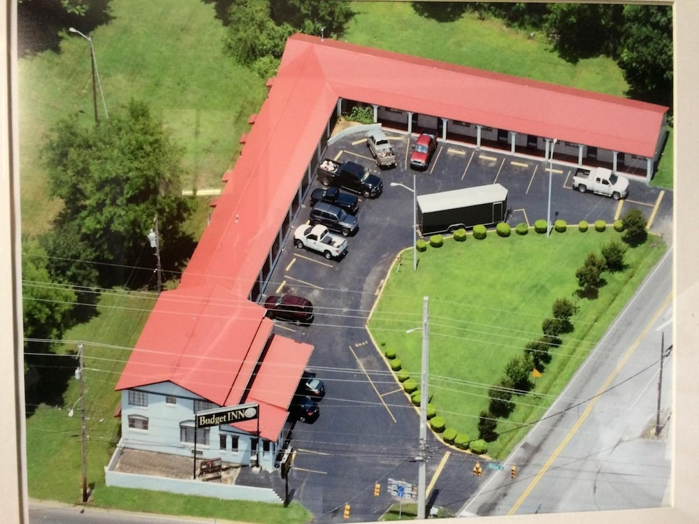 Budget Inn