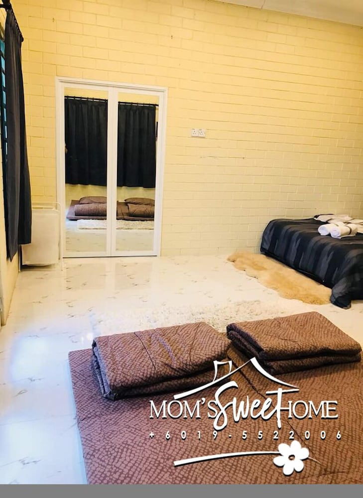 Mom's Sweet Home