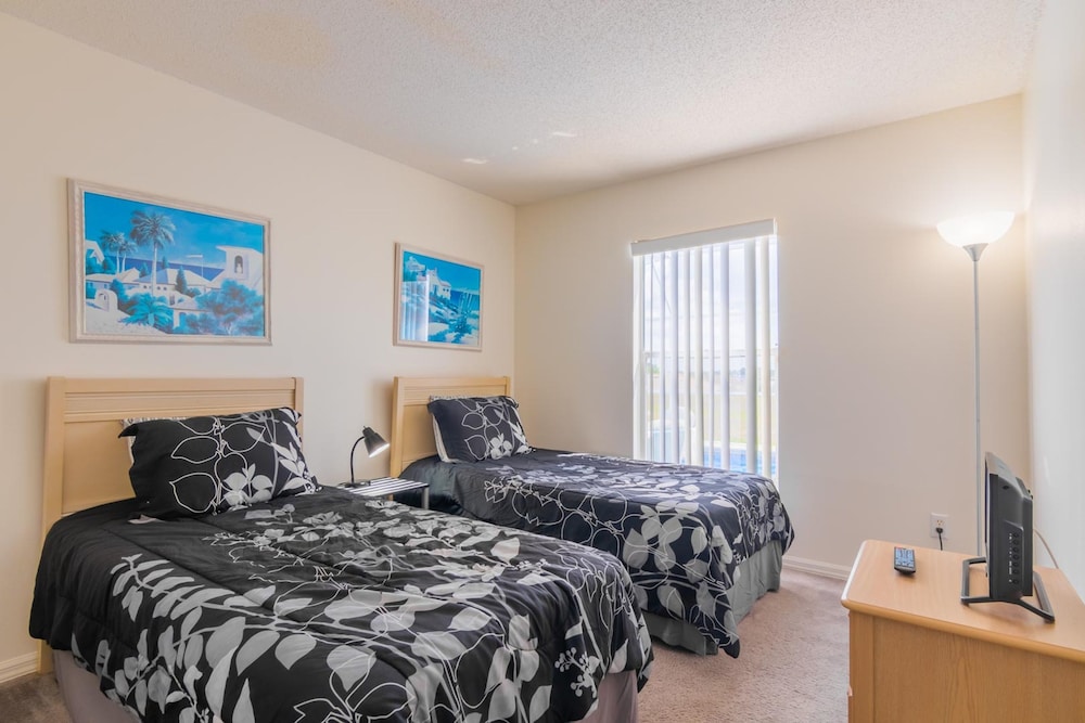 The Palms at Lake Davenport 647 - Image 4