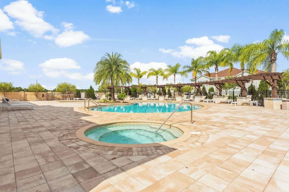 Family Getaway, 4BR Home Near Disney