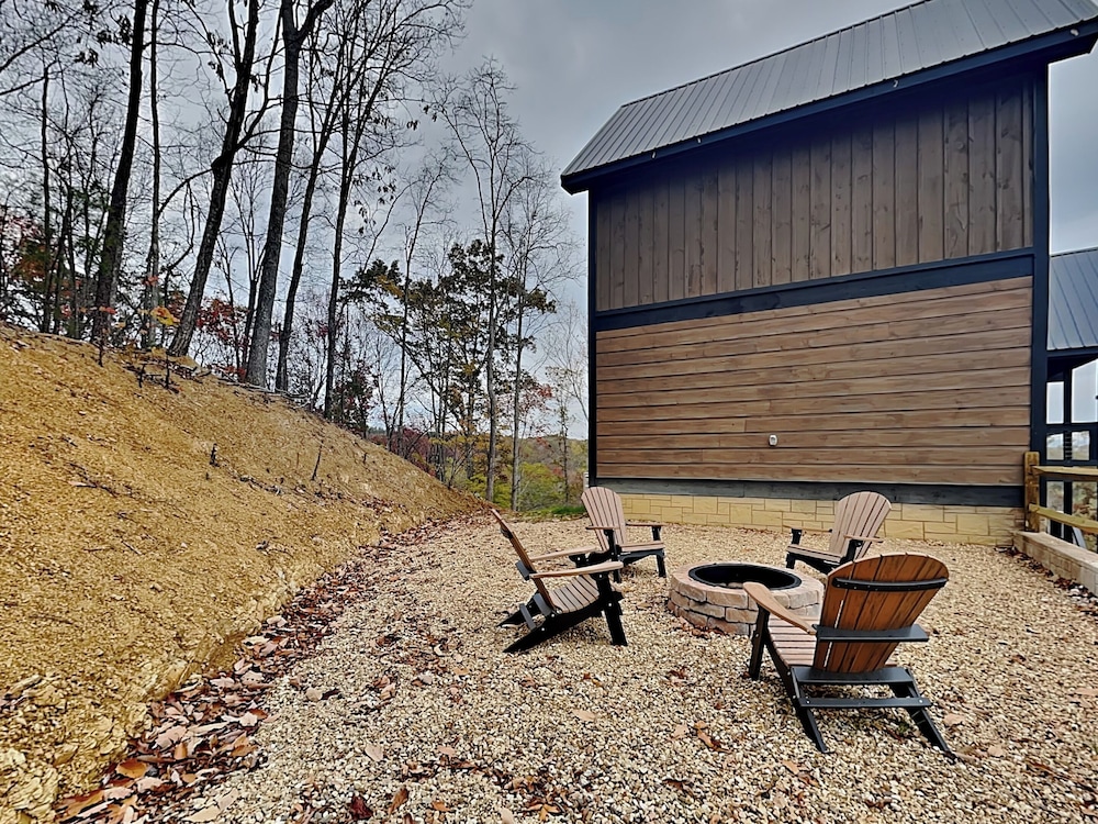 Breathless Views by Smoky Cove Resort
