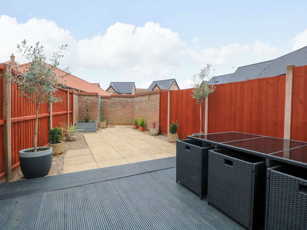 19 Stablefield Way