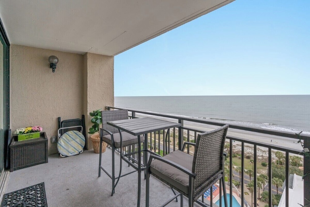 Units at Ocean Forest Plaza by Elliott Beach Rentals