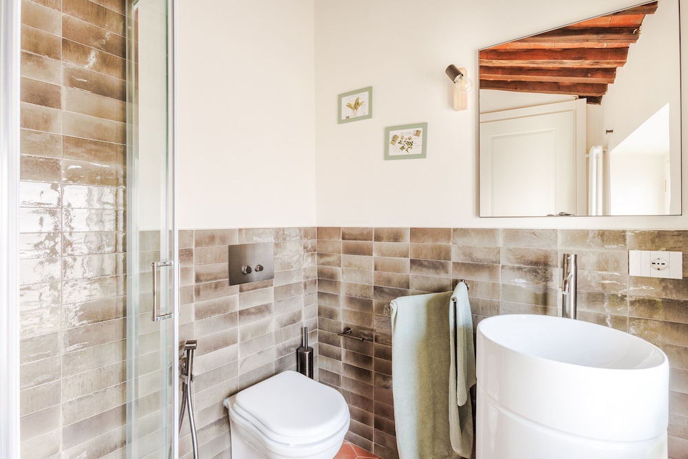 Lunav House in Lucca