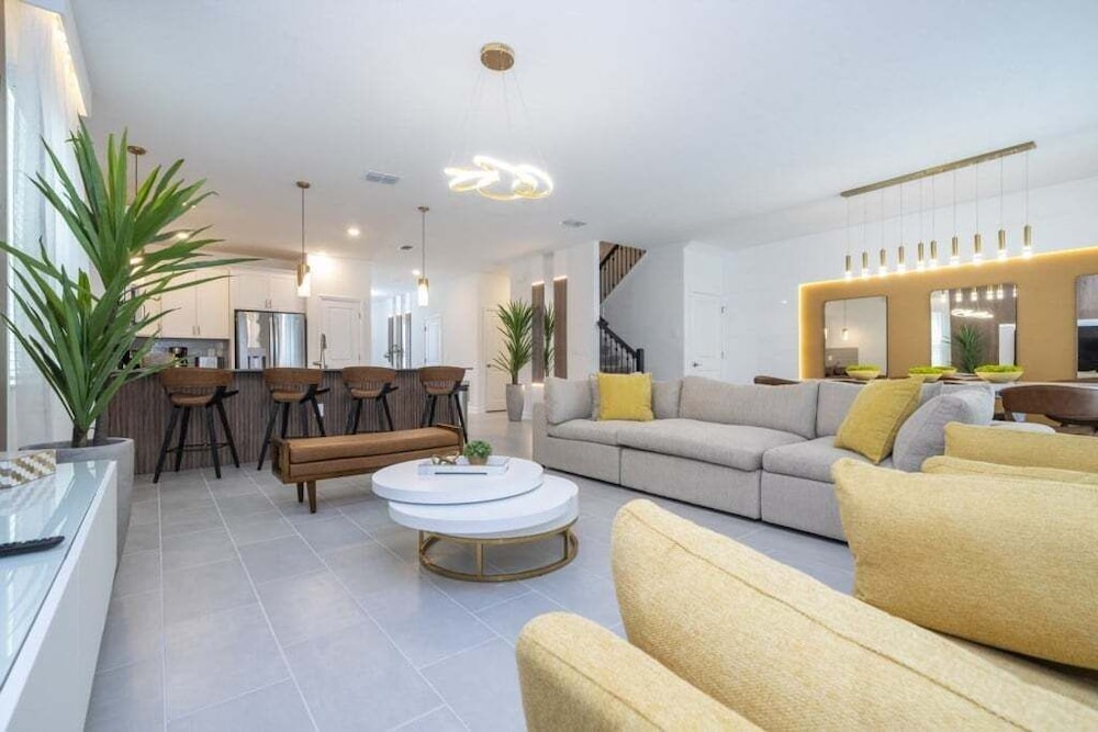The Most Stunning Home With Everything You Want! 8 Bedroom Villa