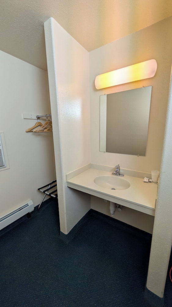 Restwel Motel