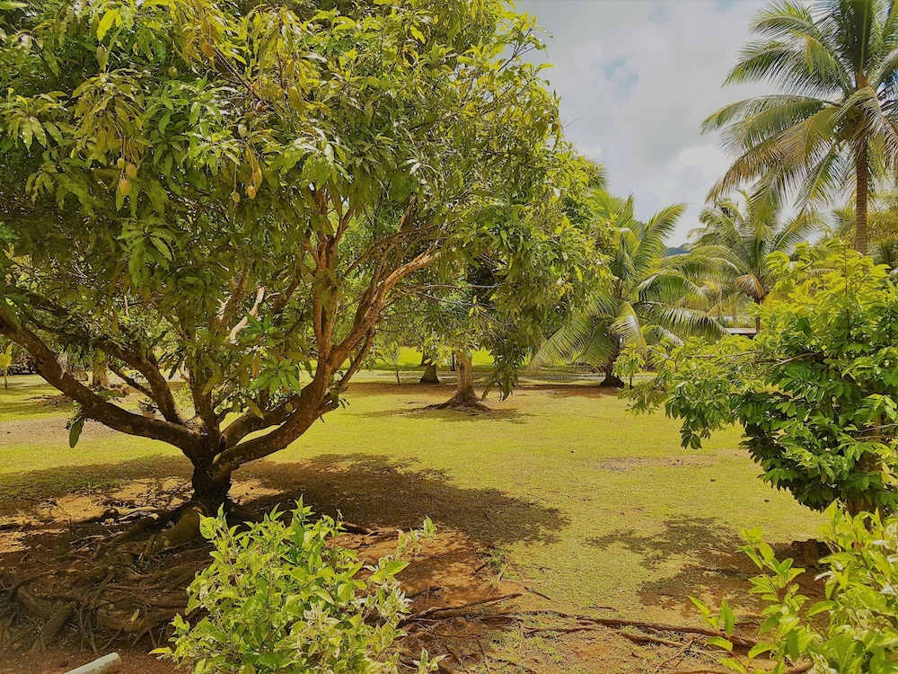 Huahine - Tipanier House