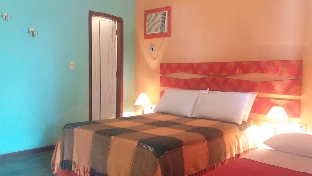 Casa de Temporada Felicidade, 38 Hóspedes, 2 Piscinas, 9 Suítes e 2 Churrasqueiras em Itacaré Bahia