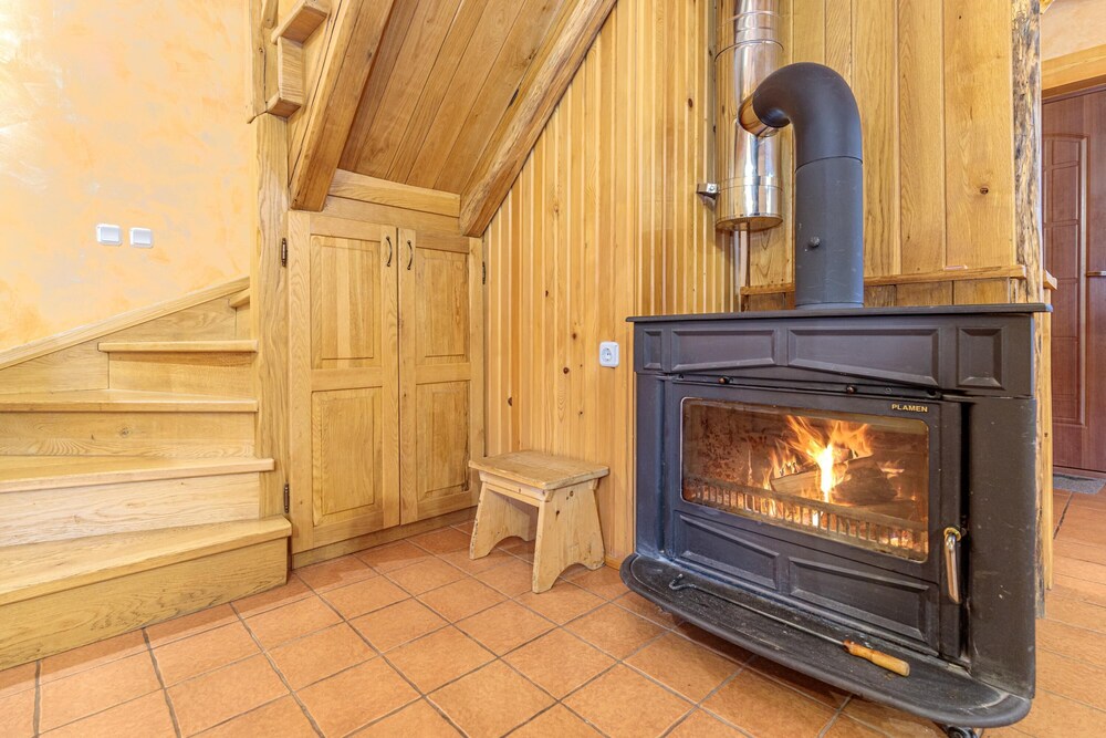 Chalet With Private Whirlpool And Sauna view 4