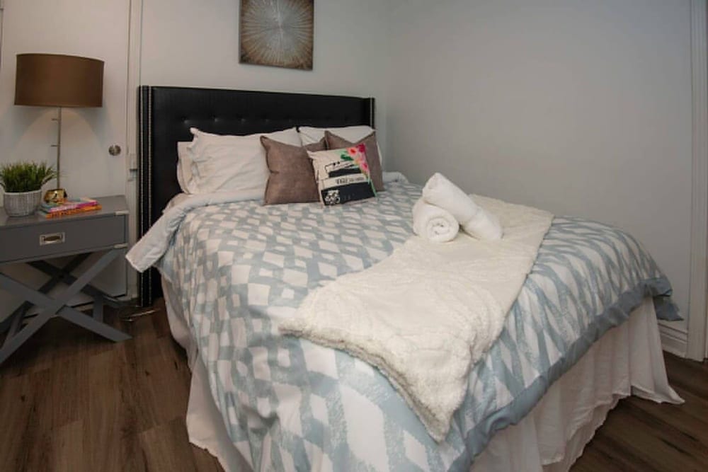 8br-best Location Heated Pool Jacuzzi Spa Gym