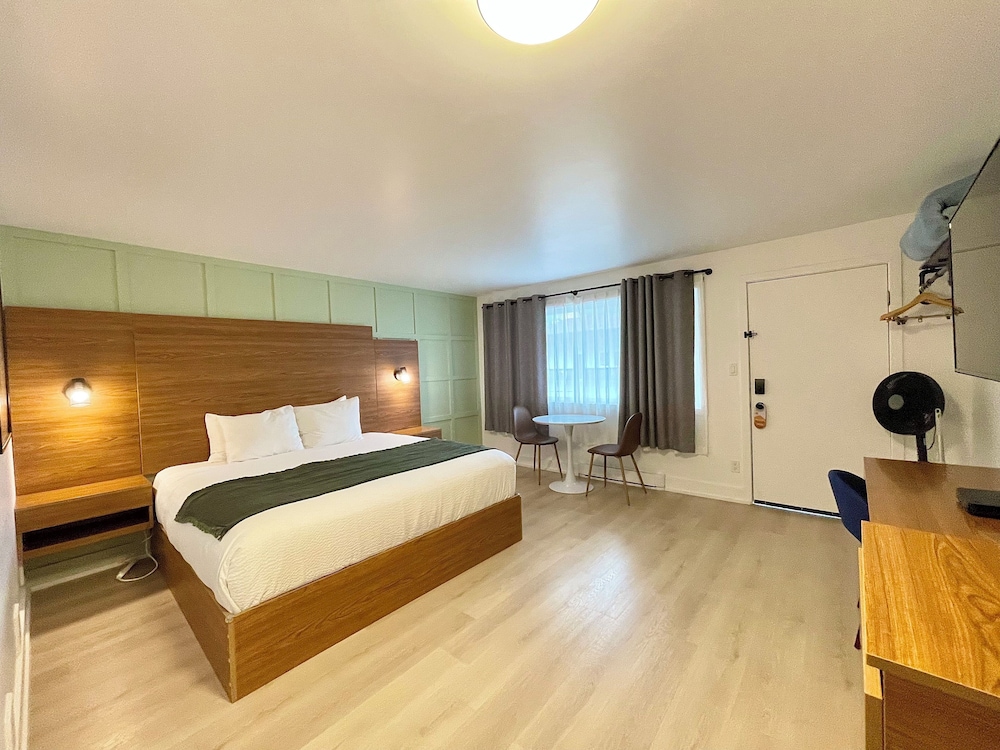 Ucluelet Wildwood Inn