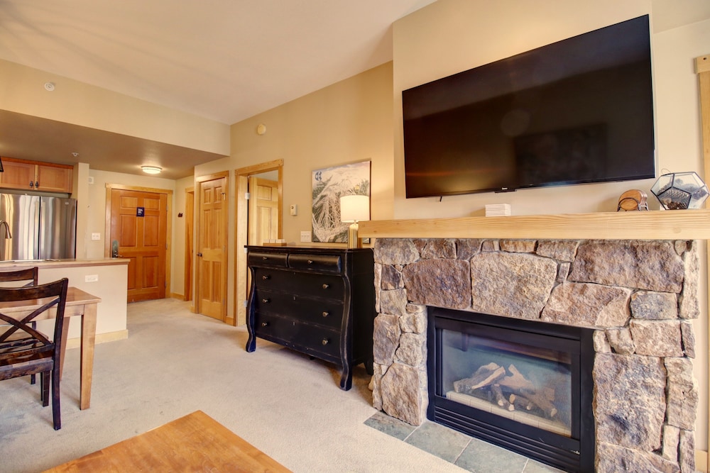 Pp506 Passage Point 1 Bedroom Condo