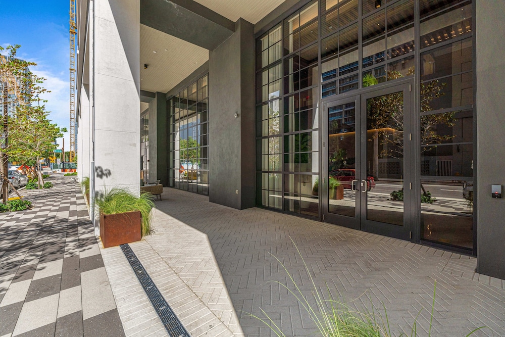 Studio with City Views in Downtown Miami