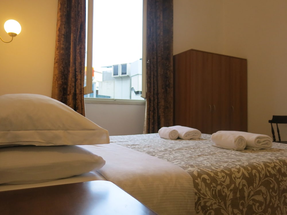 NIK King Rooms