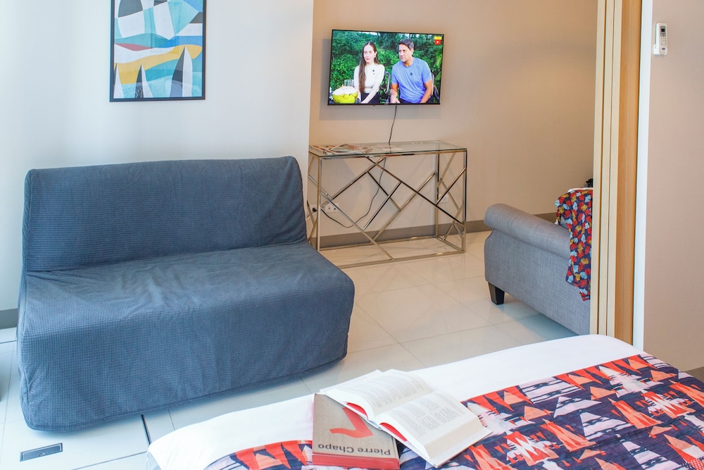 Uptown Park Suites Tower 1